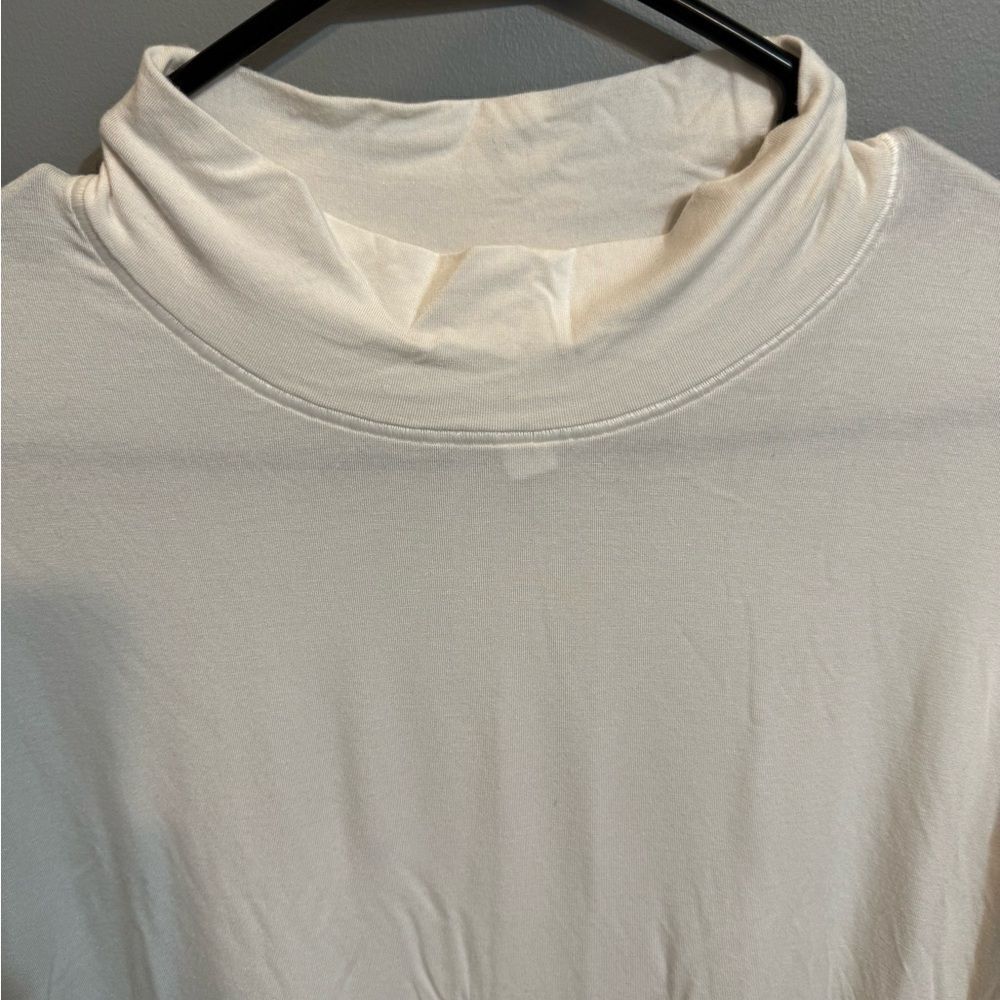 Athleta Weekender Tunic - Picture 4 of 12